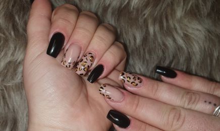 Morganails & Lashes la beauté des femmes : Manucure à Tarbes