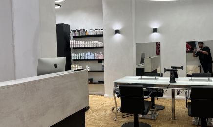 Anil Friseure: Friseur in Frankfurt am Main