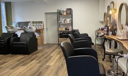 L’hair d’Angele : Barbier à La Charité-sur-Loire
