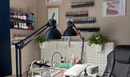 Nails Harmony  : Coiffeur à Cergy