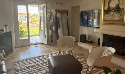 Élégance : Coiffeur à Bassens
