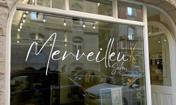 Merveilleux Salon