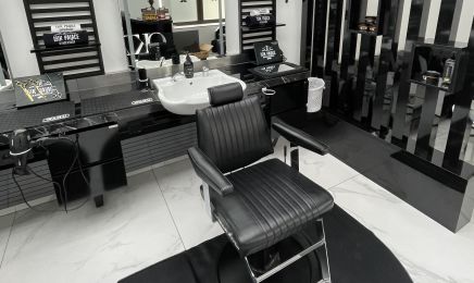 Isik Palace Barbershop : Barbier à Namur