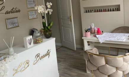 LB BEAUTY - Institut de beauté & Coiffure - Exclusivement feminin : Coiffeur à Waziers