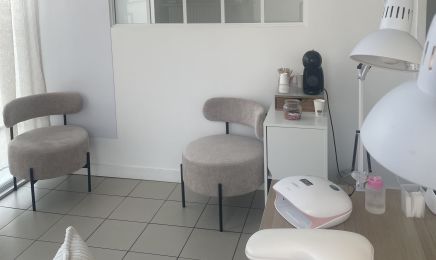 MGR Beauty : Manucure à Niort