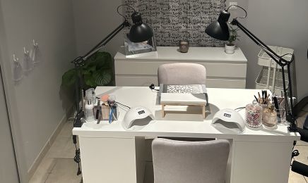Vibesongles2luxe : Manucure à Eaunes