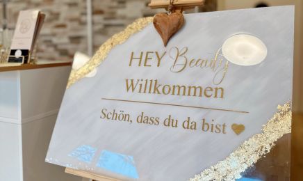 HEY Beauty: Kosmetikstudio in Gladbeck
