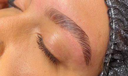 EYECONIC INSTITUT  : Manucure à Cenon