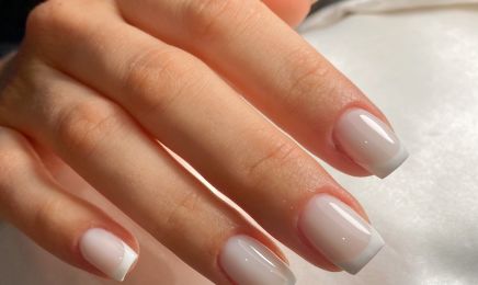 Les mains by Justine L : Manucure à Saint-Maurice-l'Exil