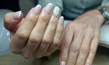 Les Ongles de Bécassine : Manucure à Caen