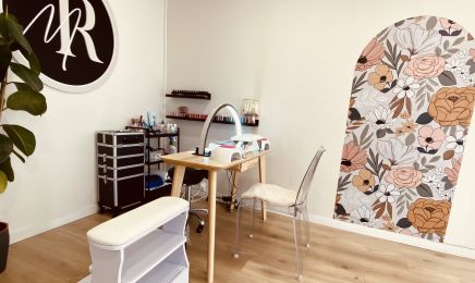 Nt Nails Chez La Maison Roquelongue Coworking : Manucure à Toulouse