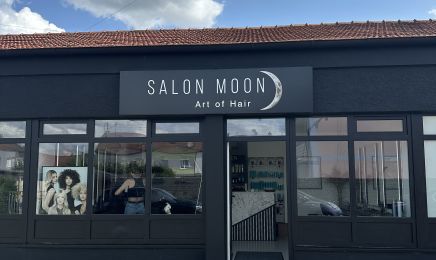 Salon Moon: Friseur in Augsburg