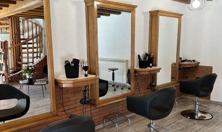 Le petit salon de Céline : Coiffeur à Foix