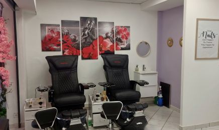 MV Nails : Manucure à Hyères