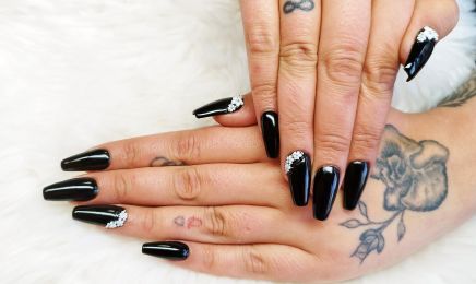 Nails & Beauté  : Manucure à Clermont-Ferrand