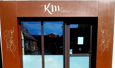 KM COIFFURE : Coiffeur à Précigné