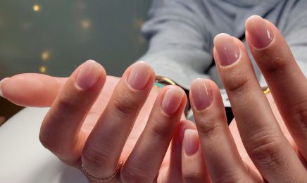 Alina Nails 64 : Manucure à Anglet