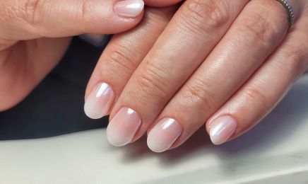 Alina Nails 64 : Manucure à Anglet