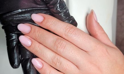 Alina Nails 64 : Manucure à Anglet