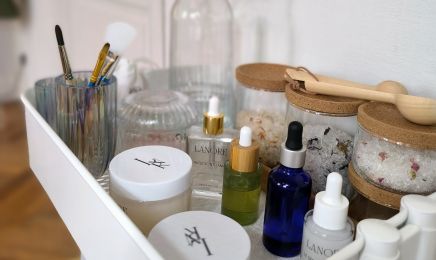 Couleurs Claires : Manucure à Blagnac