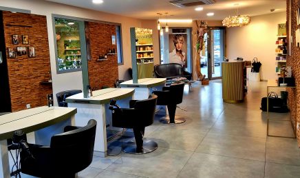 Coiffure Delgrande - Cours Sully : Coiffeur à Lons-le-Saunier