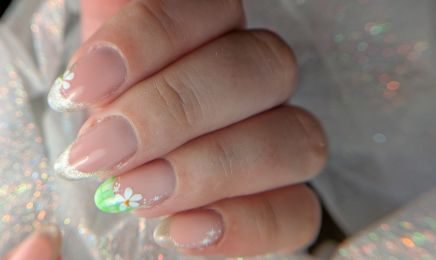 L'fée les ongles - Prothésiste ongulaire & Bien-être à Mérignac : Manucure à Mérignac