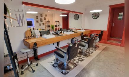 wolff barber : Barbier à Saint-Méen-le-Grand