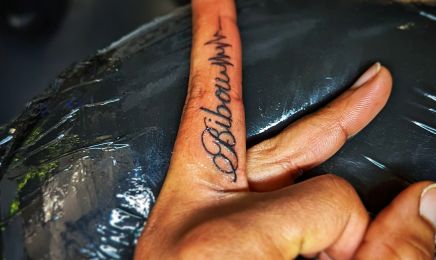 Next tatoo logistique : Institut de beauté à Paris
