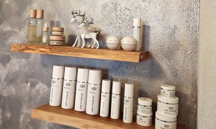 Friseur & Kosmetik Schönheitsecke : Kosmetikstudio in Pfreimd