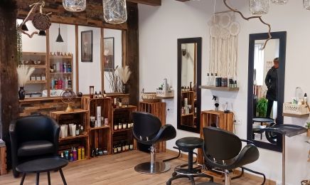 Coiffeur un nouveau look : Coiffeur à Pont-de-Roide