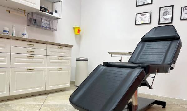 Karma Tattoo & Piercing Studio 