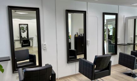 Friseursalon Maximilian: Friseur in Kösching