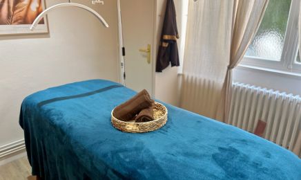 L'art du soin by Charlotte : Manucure à Pontgibaud