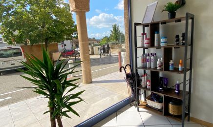 LE SALON by Mad : Coiffeur à Chuzelles