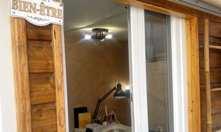 Beauté Studio : Manucure à Gigean