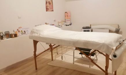 Sophie'Stiquée au naturel  : Manucure à Auneuil