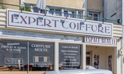 Expert - Coiffure / Esthetique : Coiffeur à Joigny