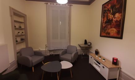 Julie Brumby Massage Bien-être : Institut de beauté à Bourg-en-Bresse