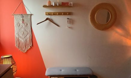 Madérothérapie & Massages à L'instanté par Laurie Petit  : Institut de beauté à Lissieu