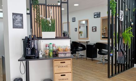 Odyssée Coiffure By Flo : Coiffeur à Bassens 