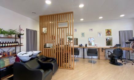 Camille Coiffure  : Coiffeur à Fillière