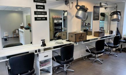Couleurs & Création : Coiffeur à Carrouges