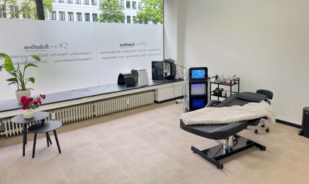 Shine & Define: Kosmetikstudio in Köln