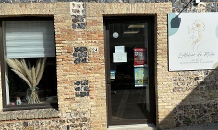 l'atelier de mila : Manucure à Saint-Jouin-Bruneval