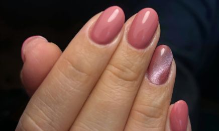 Julia Beauty | Institut chez Alexia  : Manucure à Poisy