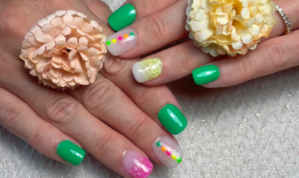 MELA NAILS - Spécialiste en Ongles : Manucure à Prignac-et-Marcamps