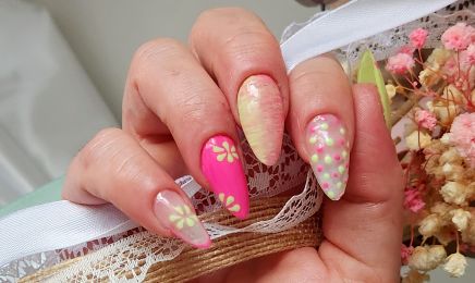 Douceurs Vernis By Mag : Manucure à Chevanceaux