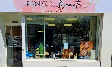 Le comptoir de la beauté by Margaux : Manucure à Saint-Hilaire-du-Harcouët