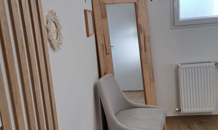 Melle Lucie  : Manucure à Ingré