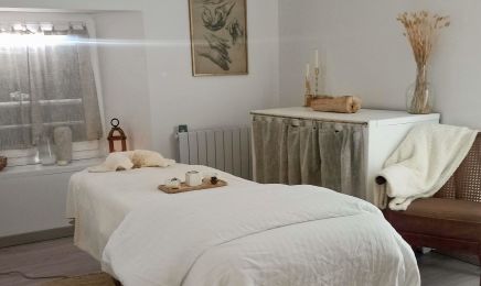 Institut la petite sorcière  : Institut de beauté à Ardentes